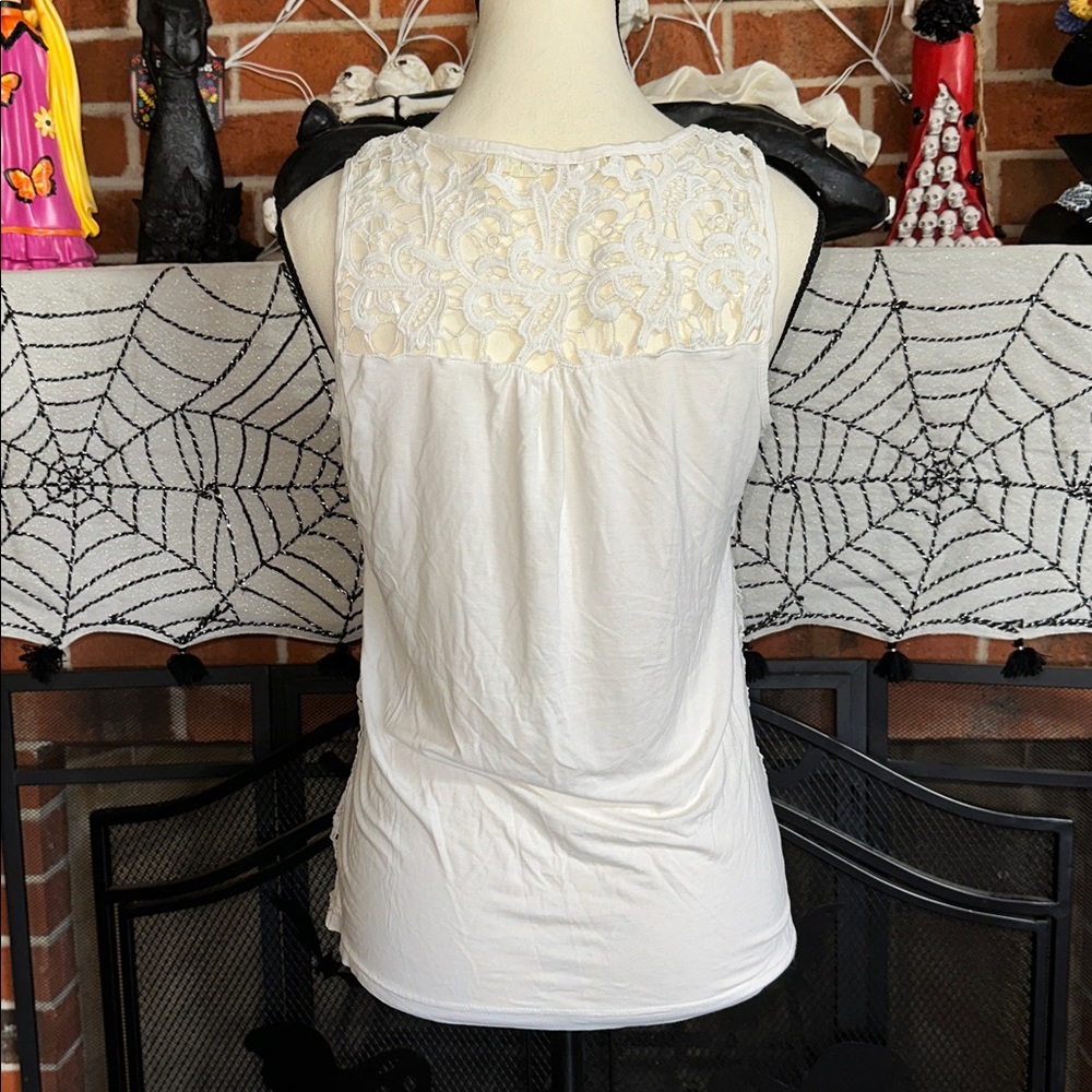 Solitaire Chic White Crochet Top - image 6